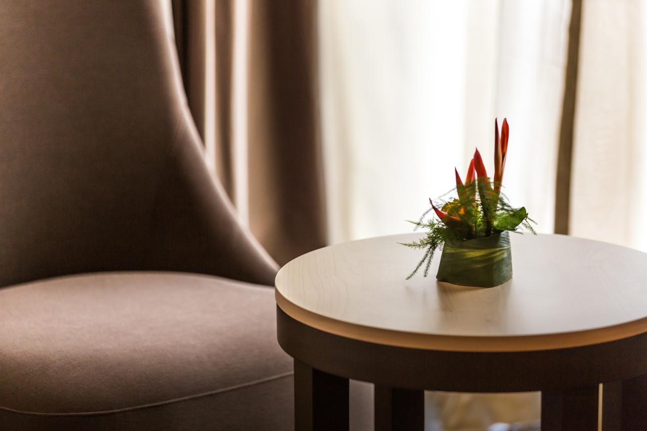 Azalai Hotel อาบีจาน ภายนอก รูปภาพ