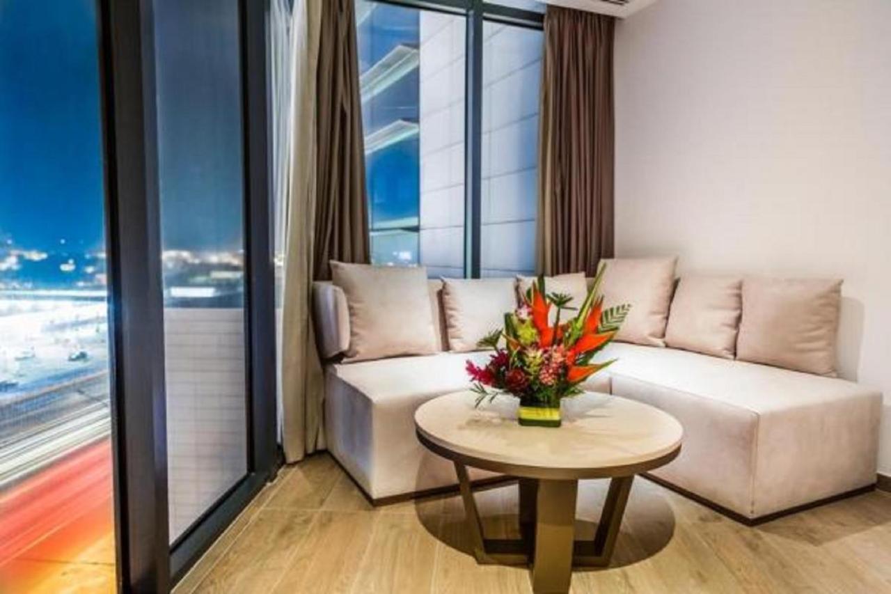 Azalai Hotel อาบีจาน ภายนอก รูปภาพ